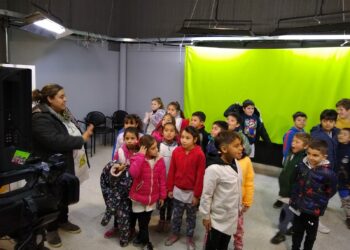 Nos visitaron alumnos de 2º A y C de la Escuela Nº 1 “Domingo F. Sarmiento” (Video)