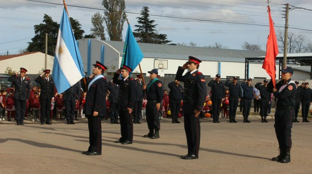 Día del Bombero Voluntario: Actualidad institucional, operativa e histórica del cuartel de Tornquist (Videos)