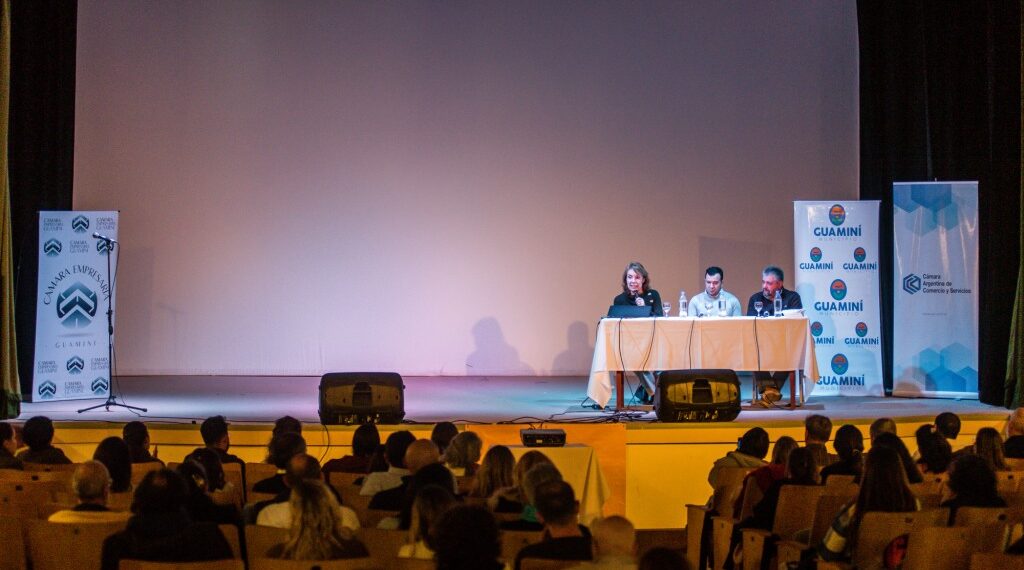 Turismo y Obras Públicas presentes en el octavo encuentro Salamónico