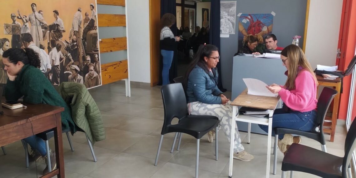 Sierra de la Ventana: Más de 100 personas se inscribieron en el Registro Único de Demanda Habitacional