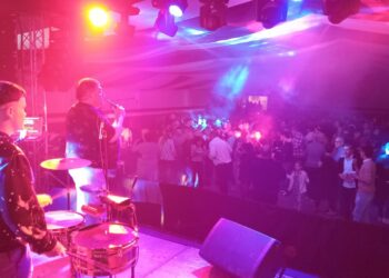 Automoto celebró el Día del Amigo a pura música y con entrega de reconocimientos (Videos)