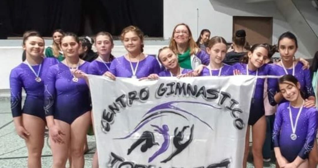 Alumnas del Centro Gimnástico Tornquist y el CEF Nº 9 participaron de un torneo en el Club Villa Mitre