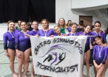 Alumnas del Centro Gimnástico Tornquist y el CEF Nº 9 participaron de un torneo en el Club Villa Mitre