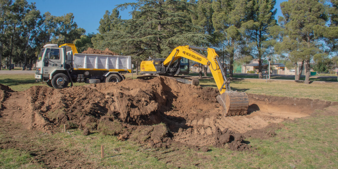 Comenzó la construcción de la piscina municipal de Saldungaray