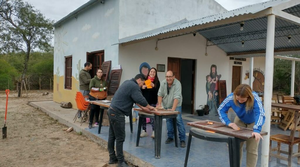 Nuevas tareas realizaron los misioneros del CNSL durante su estadía en el Paraje Esteros (Videos)
