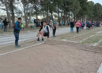 Importante agenda de competencias para los atletas de la Escuela Municipal (Video)