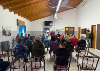 Los vecinos de Saldungaray recibieron una capacitación sobre seguridad virtual 