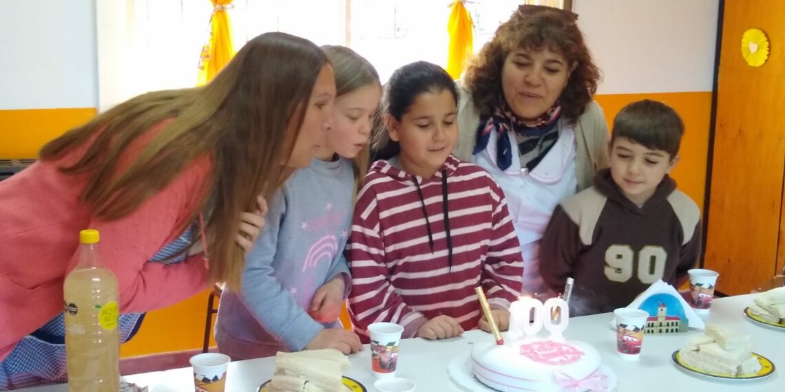 La Escuela Nº 7 Paraje Funke cumplió 100 años (Videos)
