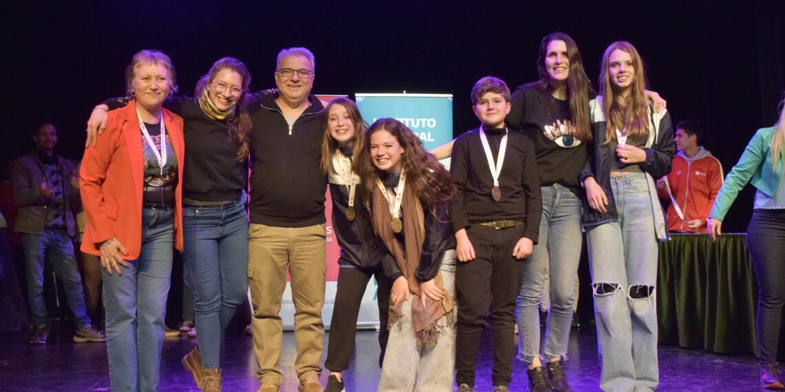 Juegos Bonaerenses: Medalla de oro para Tornquist en Teatro Juvenil