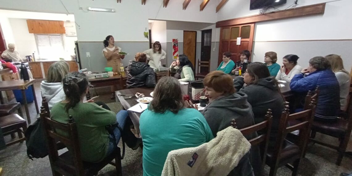 Saldungaray fue sede de la segunda charla sobre alimentación saludable