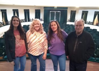 El sábado se presenta la obra “Cuánto vale una heladera” en el teatro Funke (Videos)