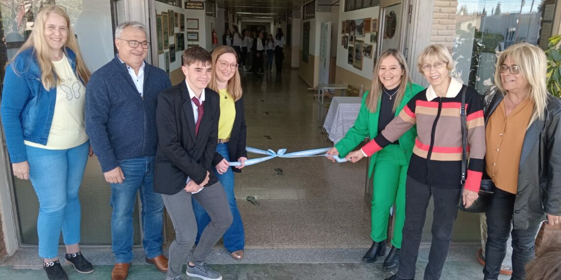 Comenzó la 36º edición de la Expo Contable y Turística de la EES Nº 1º (Videos)