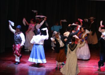 Se realizó una nueva edición del Festival “Para vos mamá” (Fotos y videos)