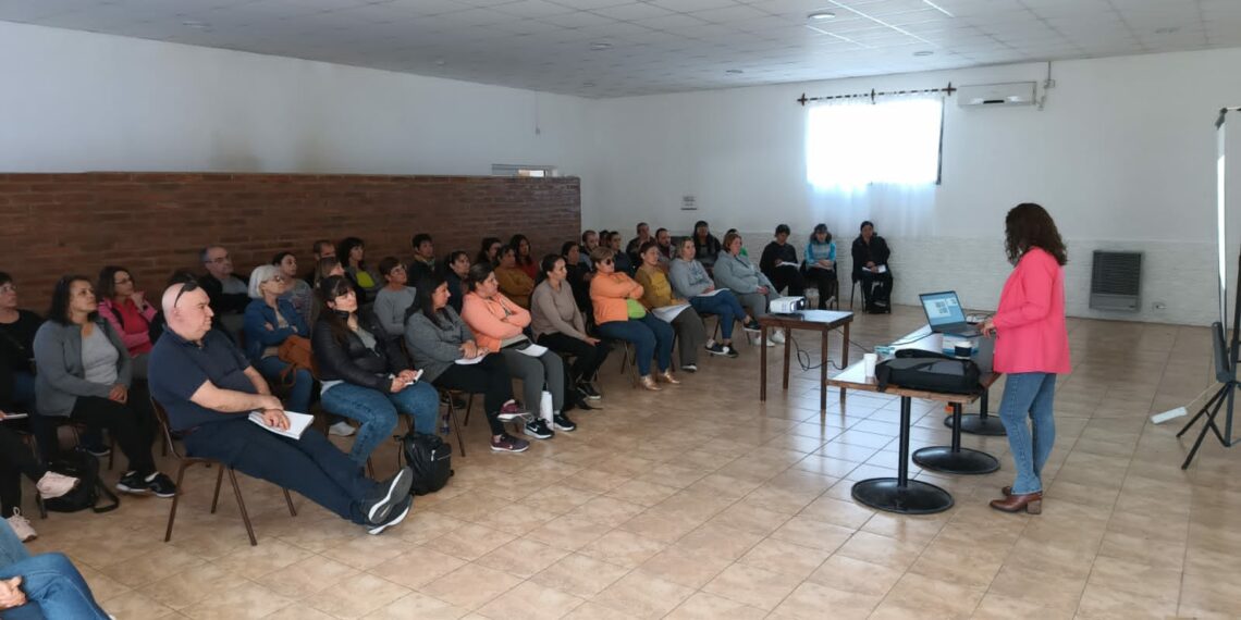 Importante asistencia al taller de buenas prácticas en la elaboración de alimentos sin TACC