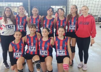 Otra gran experiencia de las chicas de Automoto Voley en Olavarría