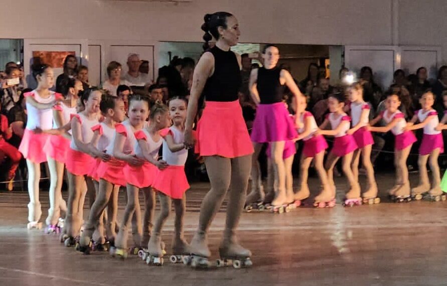 La Escuela de Patín del Club Unión ofreció un gran show en el gimnasio “Mariano Morteo”