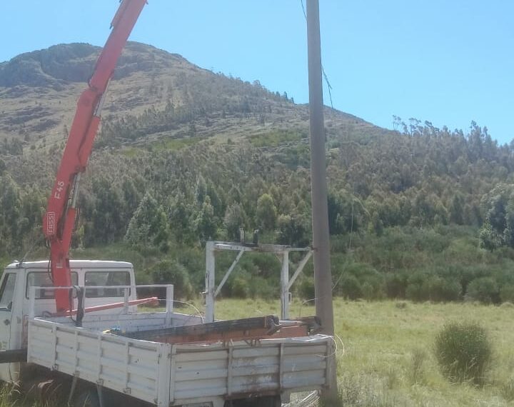 Personal de la CELT. continúa trabajando intensamente para reponer el servicio en todo el área de concesión (video)