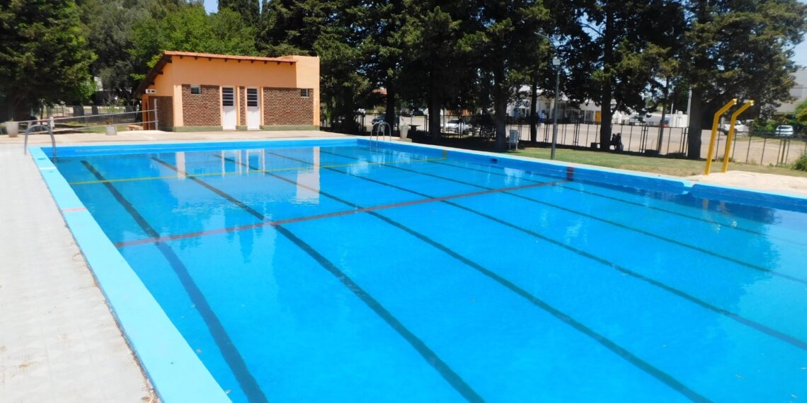 Este domingo abrirá la temporada de las piscinas municipales de Tornquist (Video)
