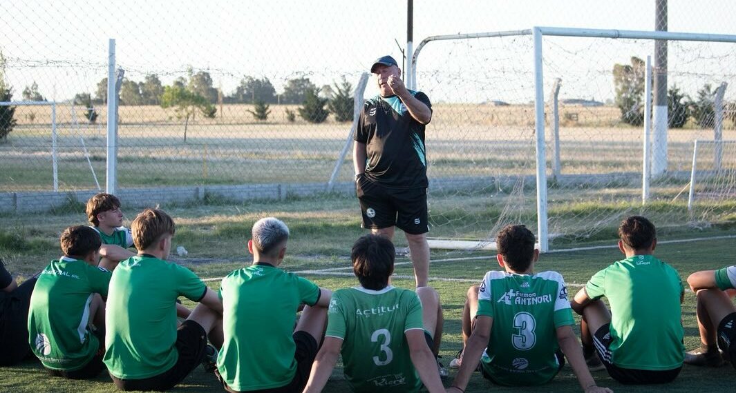 El Club Unión comenzó la pretemporada de la mano de Julio Román