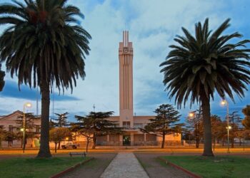 Por el paro general, no habrá actividad municipal