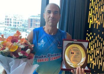 “Cumplí la promesa de correr por las calles de Bangladesh tras la obtención del Mundial de Qatar 2022” (Video)