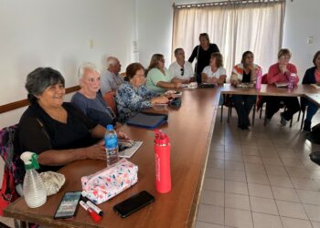 Se lanzó en Tornquist el Plan Fines para adultos y adultos mayores que deseen culminar el secundario