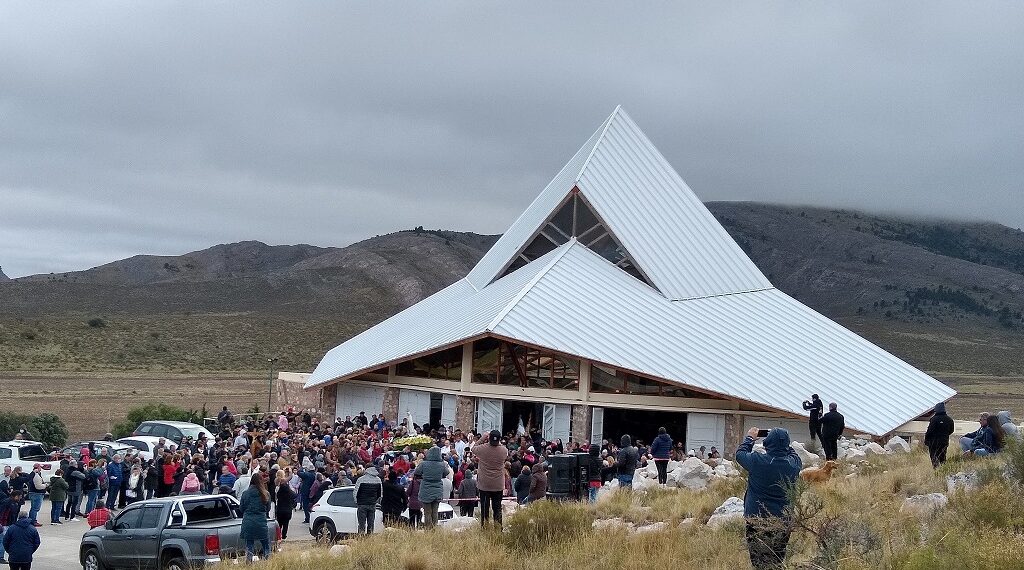 Venta de puestos para emprendedores y comerciantes que deseen participar de la Peregrinación al Santuario de Fátima