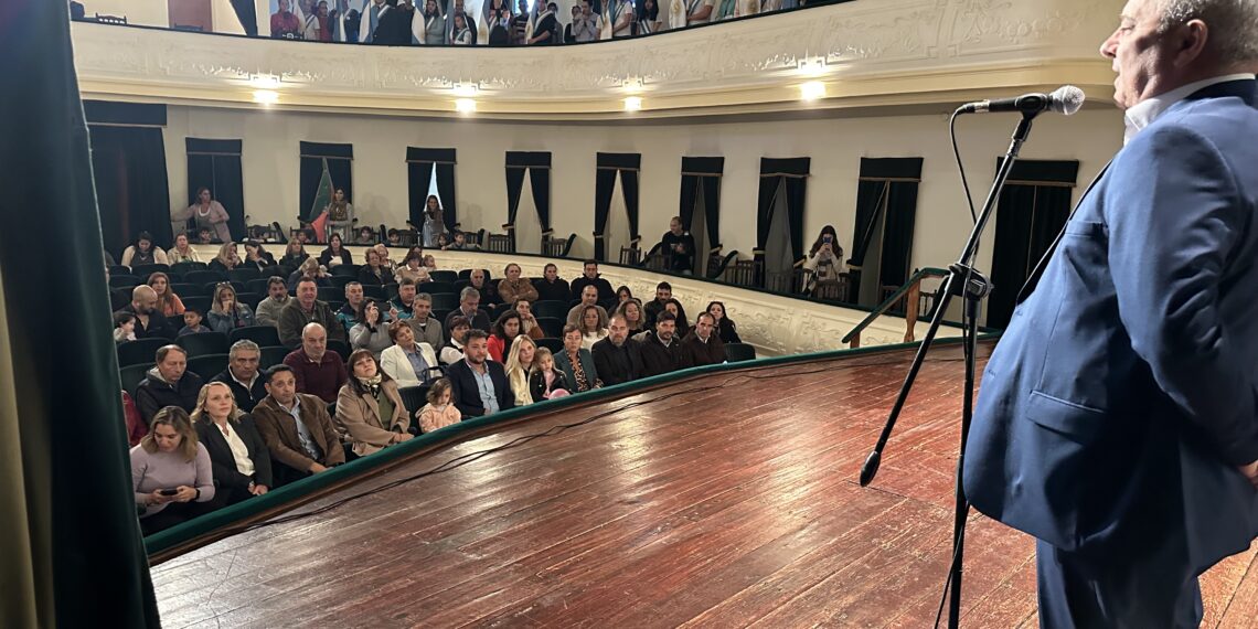 Se realizó el acto oficial por el 141° Aniversario de la ciudad de Tornquist