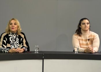 La Cooperativa COOPARTE en la mesa de Opiniones