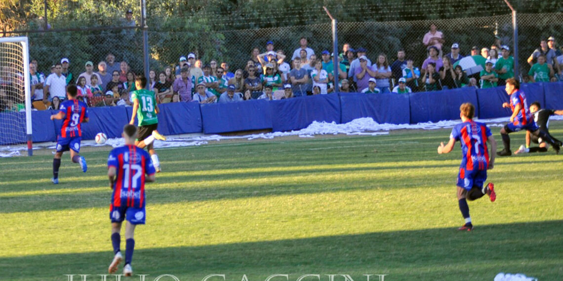 Liga Regional: Automoto se quedó con el primer clásico de la temporada 2024 (fotos)