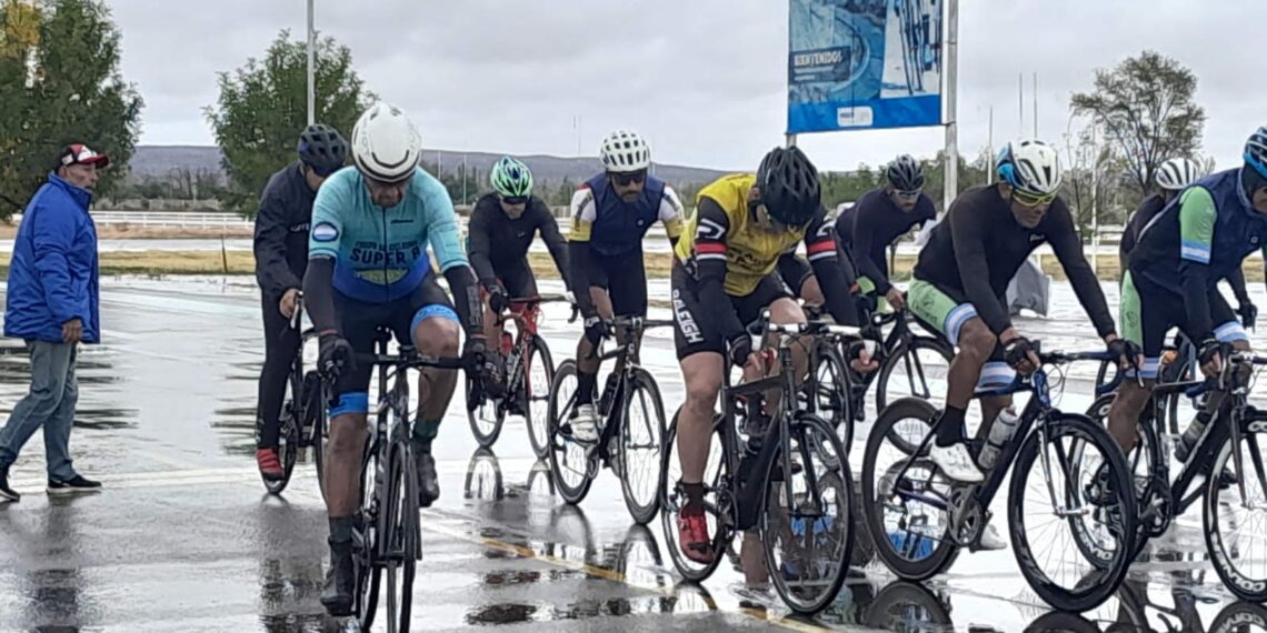 Maximiliano Bedouret estuvo entre los ocho mejores del Campeonato Argentino en Ruta