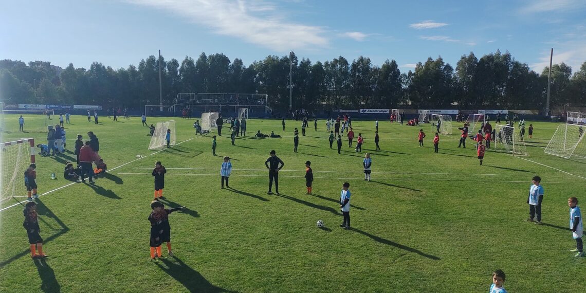 La Escuelita Azulgrana disfrutó de su encuentro