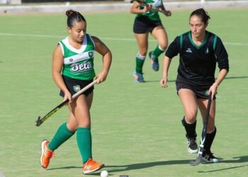 Hockey: “Las Lobas” visitaron a Palihue
