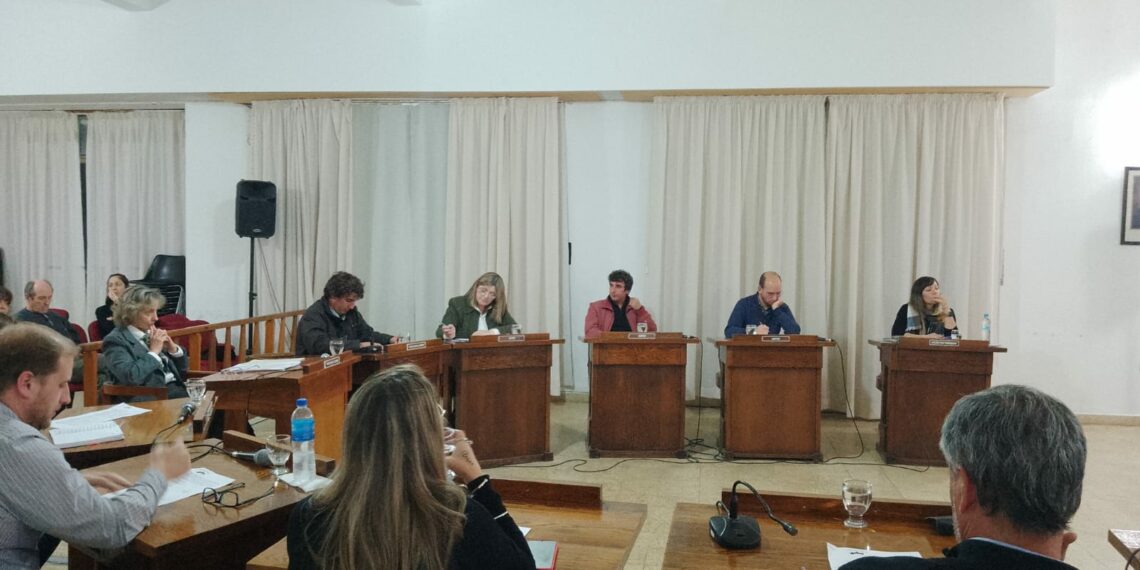 HCD.: Los temas tratados en la sesión del 5 de junio