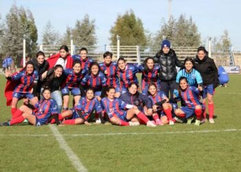 El femenino de Automoto se metió en semifinales