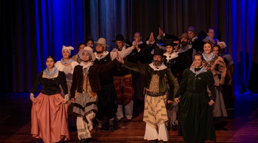 El distrito celebró el 208° aniversario de la Independencia (fotos y videos)