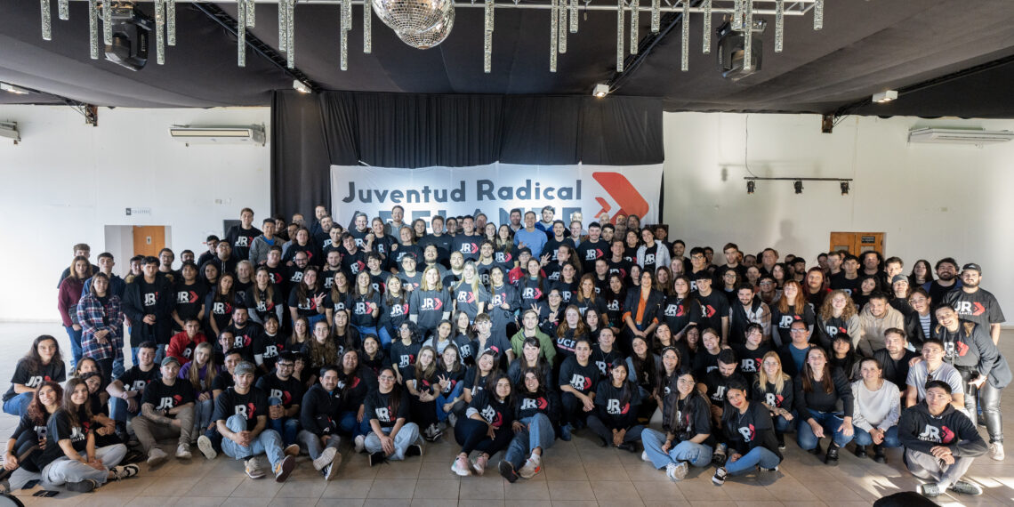 Jóvenes radicales de la Sexta participaron de un encuentro provincial en La Plata