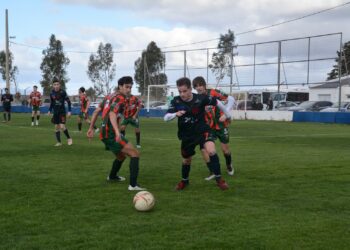 Fútbol: Automoto cayó de local frente a Deportivo Sarmiento