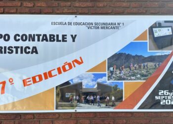 Continúa la 37º edición de la Expo Contable y Turística organizada por la Escuela de Educación Secundaria Nº1 “Victor Mercante” (fotos y videos)