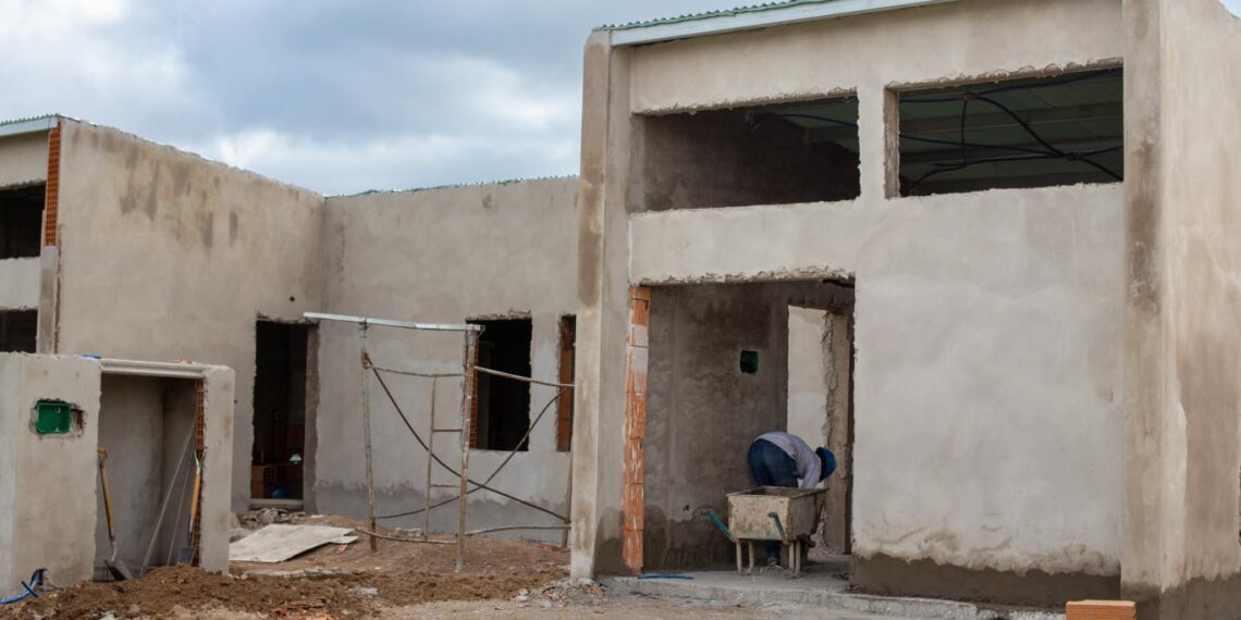 Avanza la construcción del nuevo barrio de viviendas en Tornquist