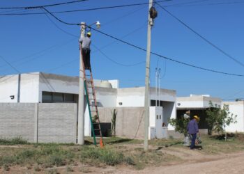 Fibra Optica: “Venimos muy bien con el ritmo de obra” Ruben Lascano, gerente general de la CELT.