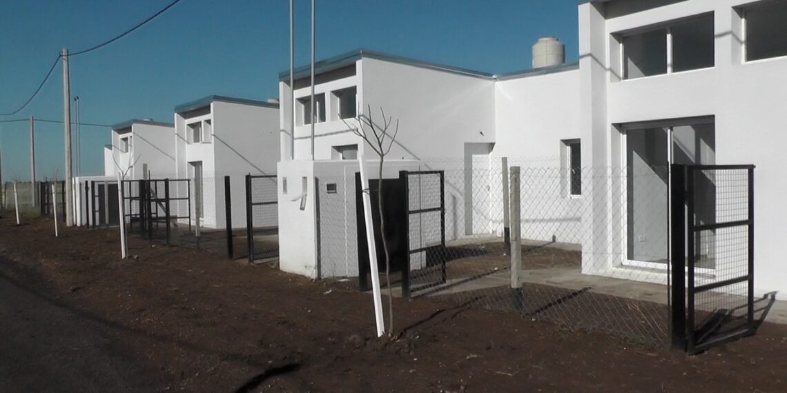 Entrega de viviendas: Este viernes 32 familias harán realidad el sueño de la casa propia