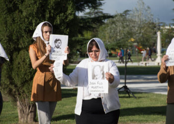 Memoria, Verdad y Justicia: Tornquist honró a las víctimas de la última dictadura militar (fotos y videos)