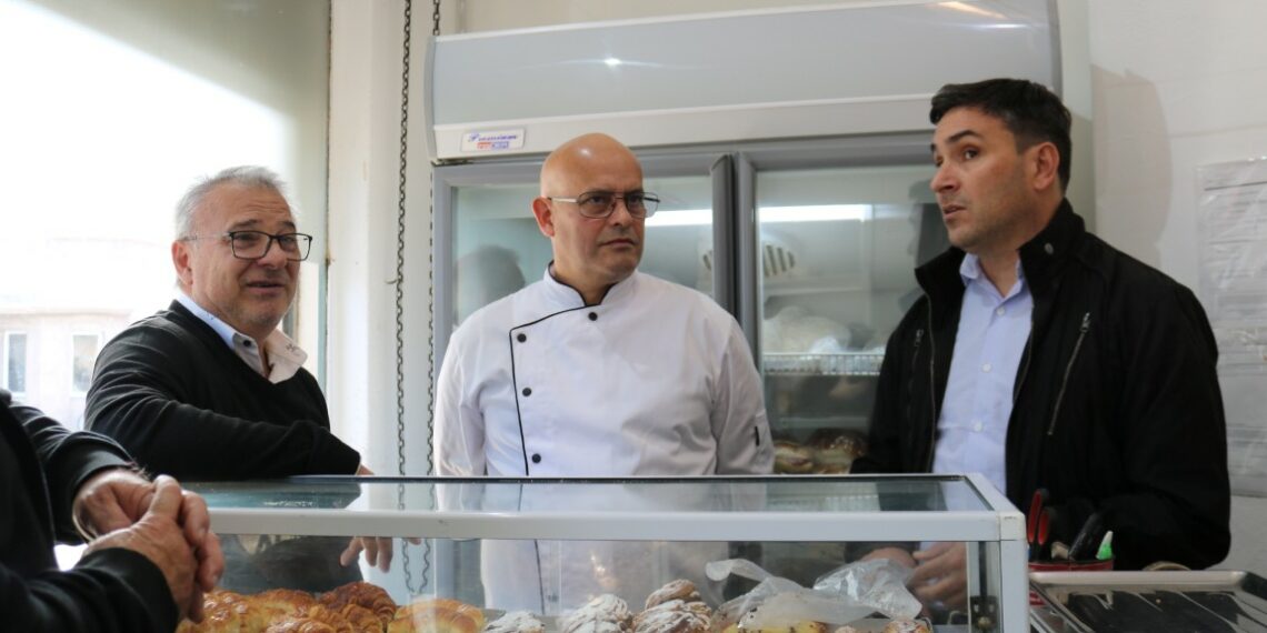 Sergio Bordoni visitó cooperativas del distrito junto a autoridades del IPAC