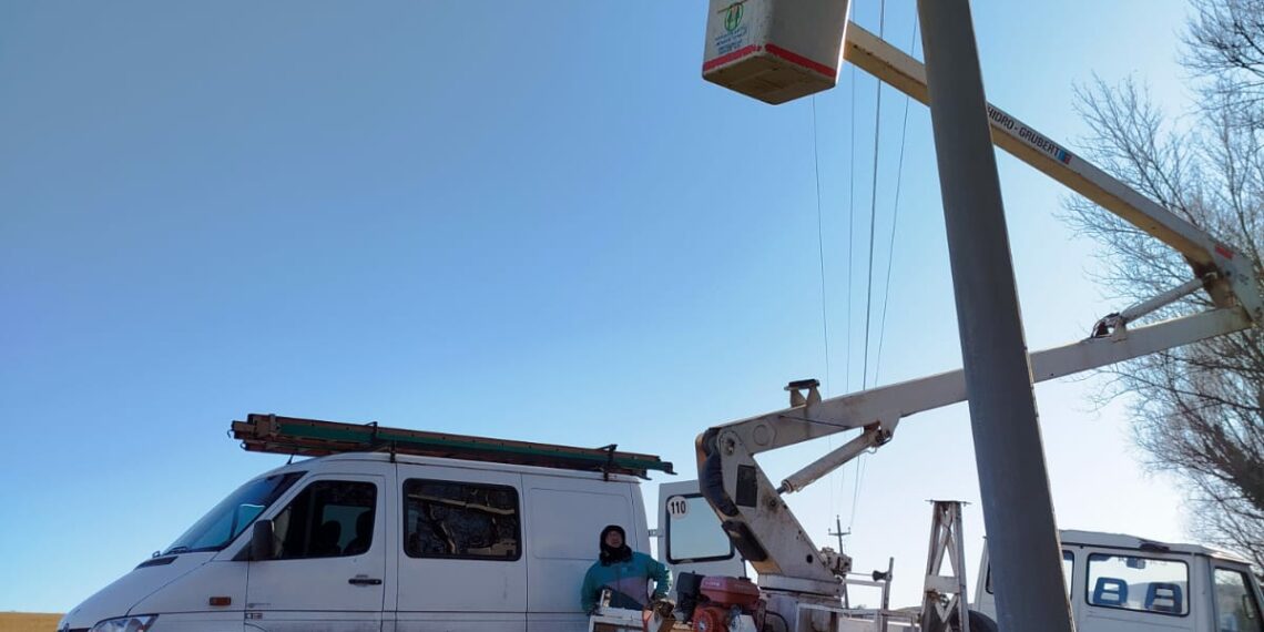 Celt informa: Revisión y reparación de la fibra troncal Tornquist – Villa Ventana