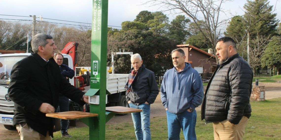 La CELT instaló dos tótems de conectividad en Villa Ventana (fotos y videos)