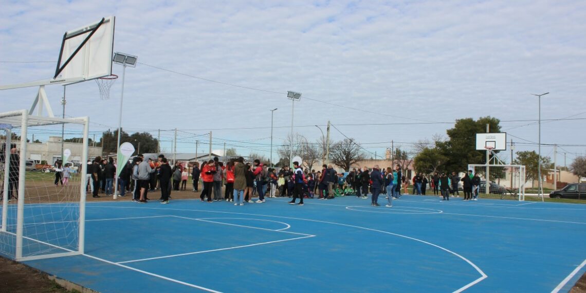 Nuevo playón deportivo para la Plaza “Los Amigos” del Barrio Sur