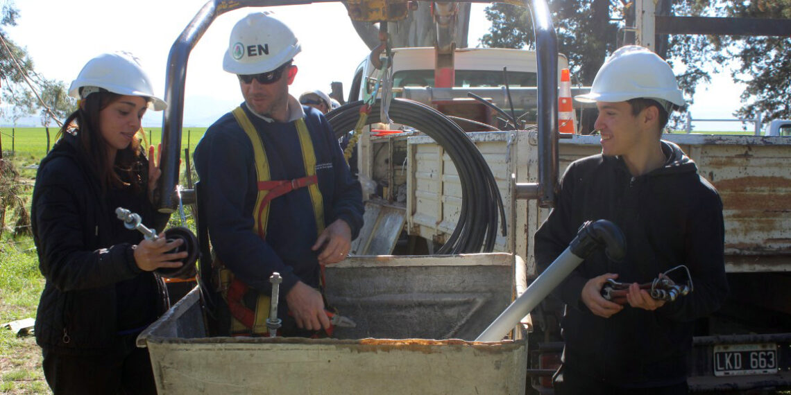 Importante convenio entre la CELT y la Escuela Técnica Nº 1: una alianza educativa con proyección local