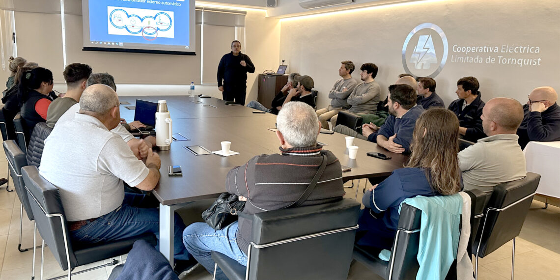 Conocimientos que salvan vidas: jornada de capacitación en la CELT