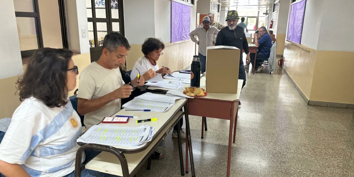 Se vota con normalidad en la interna del justicialismo en el distrito de Tornquist